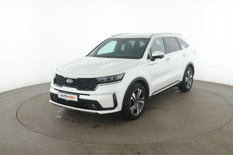 Weiß Gebraucht 2021 Kia Sorento Platinum SUV | 32.060 € (Fairer Preis) - Bild 1/3