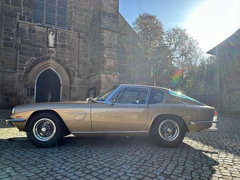 Gold Gebraucht 1966 Maserati Mistral Coupé | 99.900 € - Bild 1/4