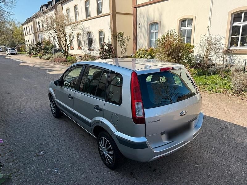 Gebraucht Ford Fusion 80 PS (58 kW) 2006 Kleinwagen