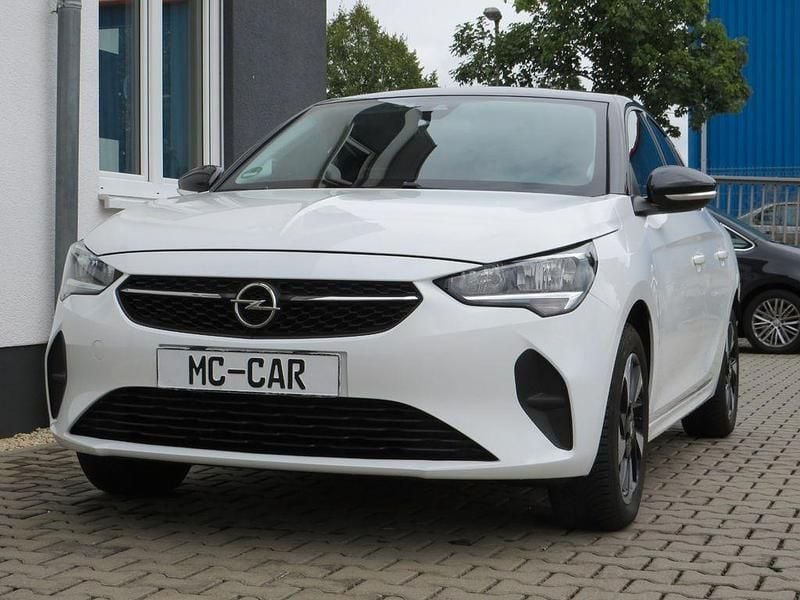 Weiß Gebraucht 2022 Opel Corsa-e Edition Kleinwagen | 10.990 € (Guter Preis) - Bild 1/4