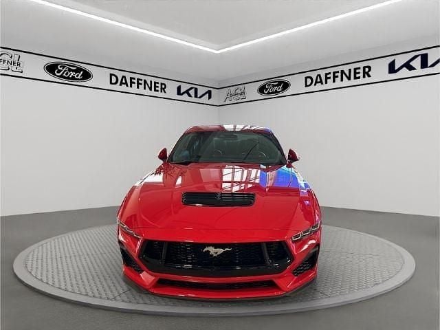 Neu Ford Mustang GT Fastback 446 PS (328 kW) 2026 Racerot Coupé