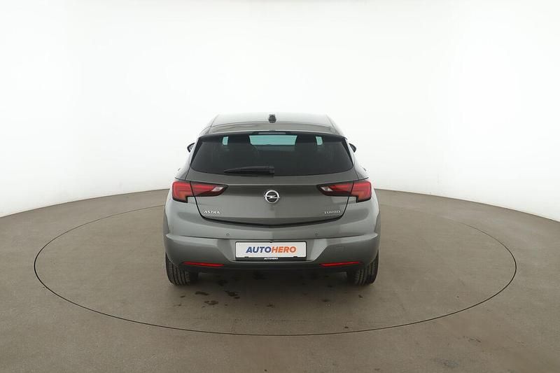 Gebraucht Opel Astra Active 125 PS (91 kW) 2017 Grau Limousine
