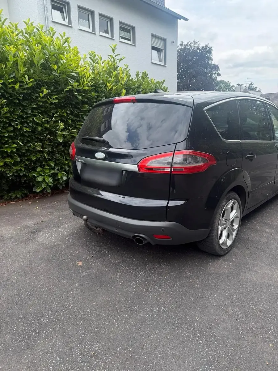 Gebraucht Ford S-MAX S 203 PS (149 kW) 2010 Schwarz Van / Kleinbus