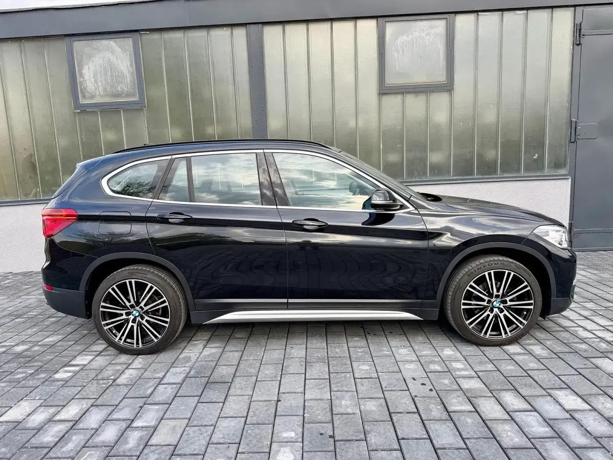 Gebraucht BMW X1 Performance 150 PS (110 kW) 2019 Schwarz SUV