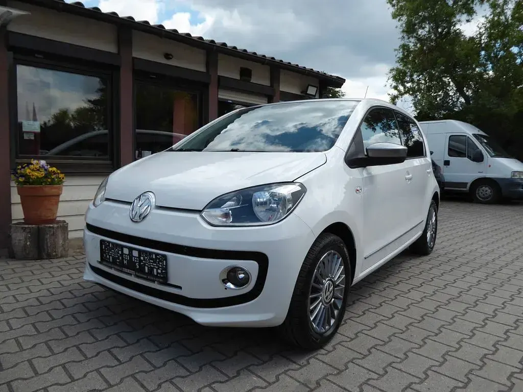 Gebraucht VW up! 75 PS (55 kW) 2013 Weiß Kleinwagen