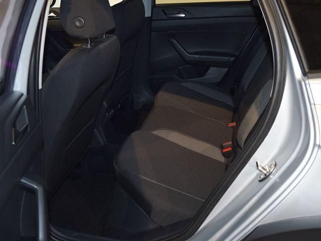 Neu VW Taigo Life 95 PS (69 kW) 2025 Silber SUV