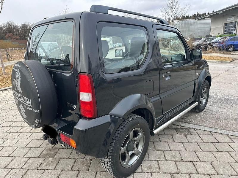 Gebraucht Suzuki Jimny Comfort 86 PS (63 kW) 2012 Schwarz SUV