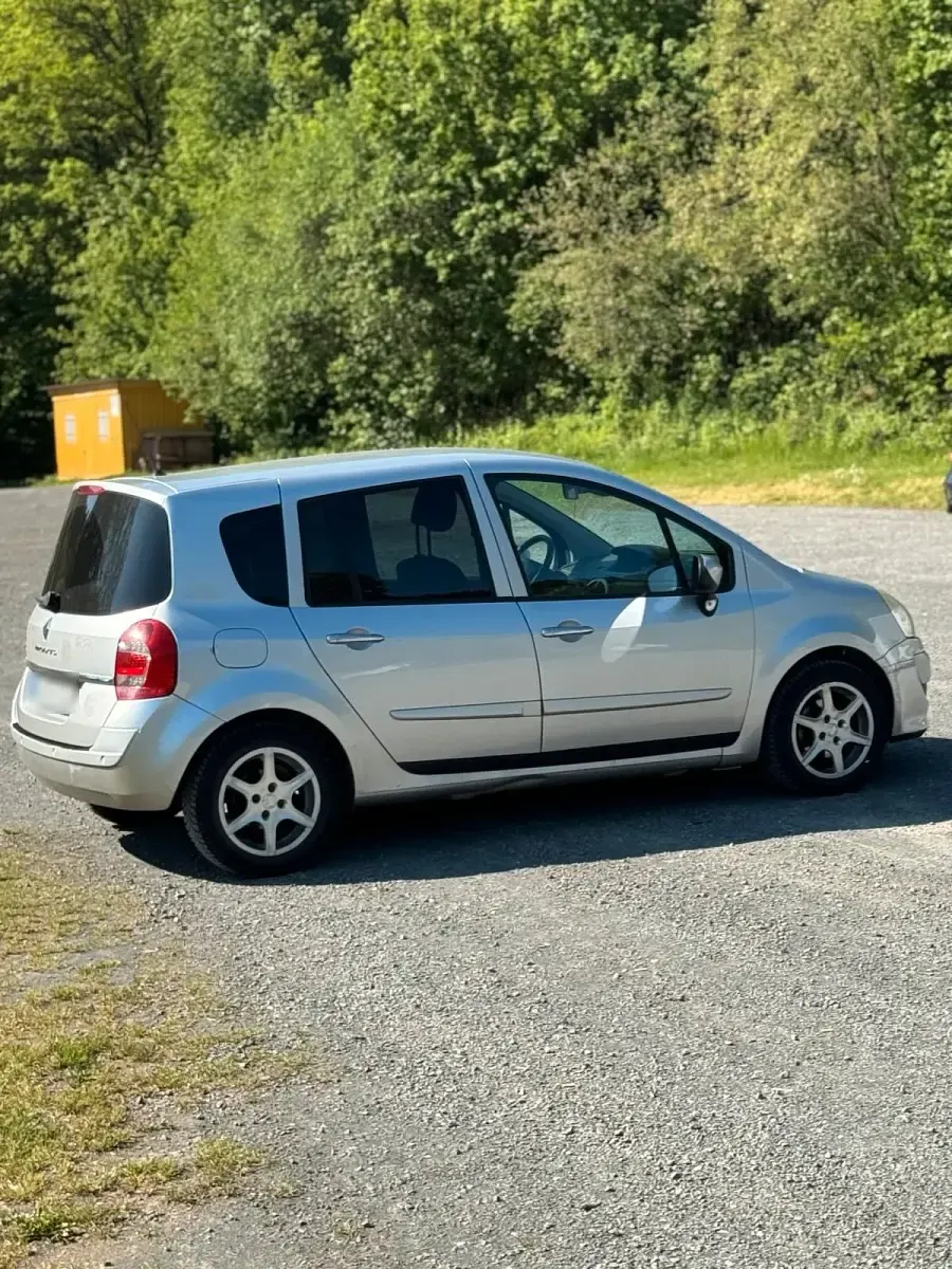 Gebraucht Renault Modus 101 PS (74 kW) 2008 Grau Van / Kleinbus