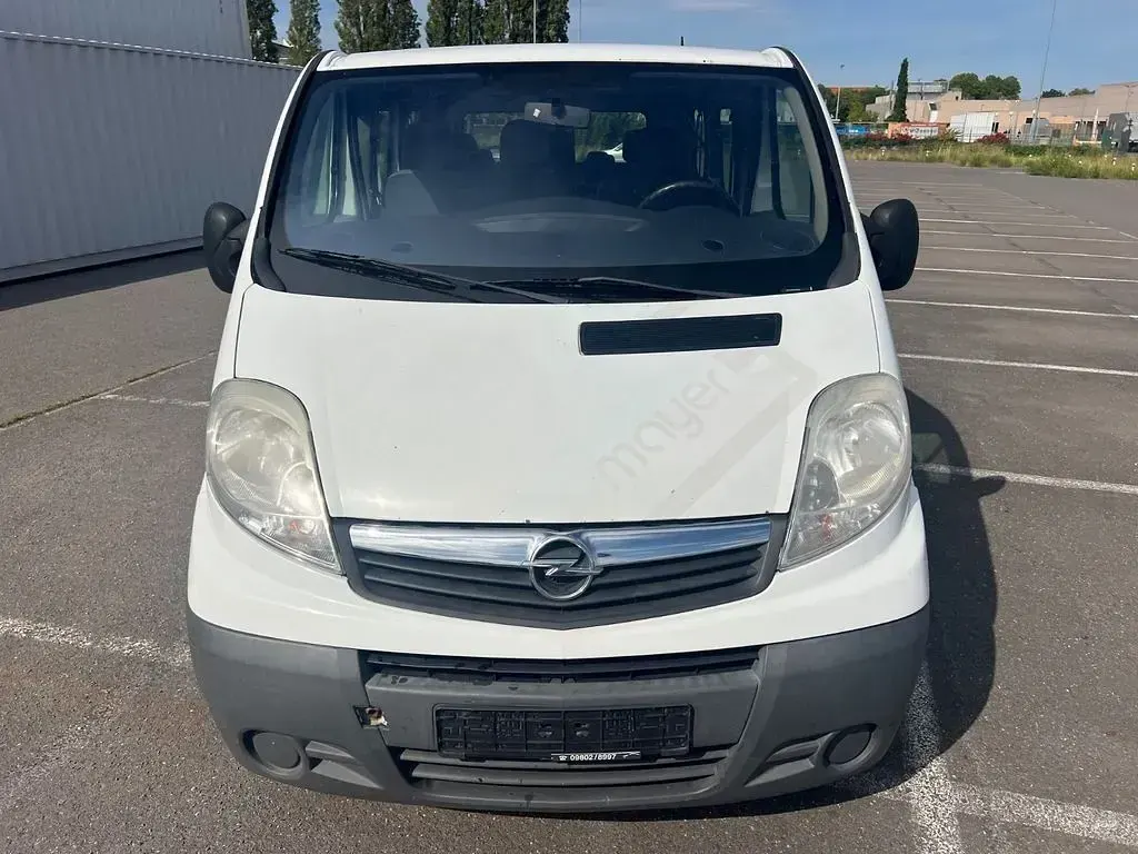 Gebraucht Opel Vivaro 90 PS (66 kW) 2013 Weiß Van / Kleinbus