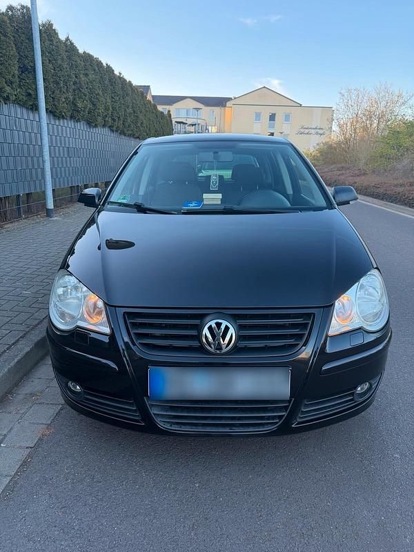 Gebraucht VW Polo 80 PS (58 kW) 2008 Schwarz Kleinwagen