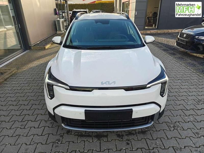 Neu Kia Stonic Exclusive 101 PS (74 kW) 2026 Schneeweiß SUV