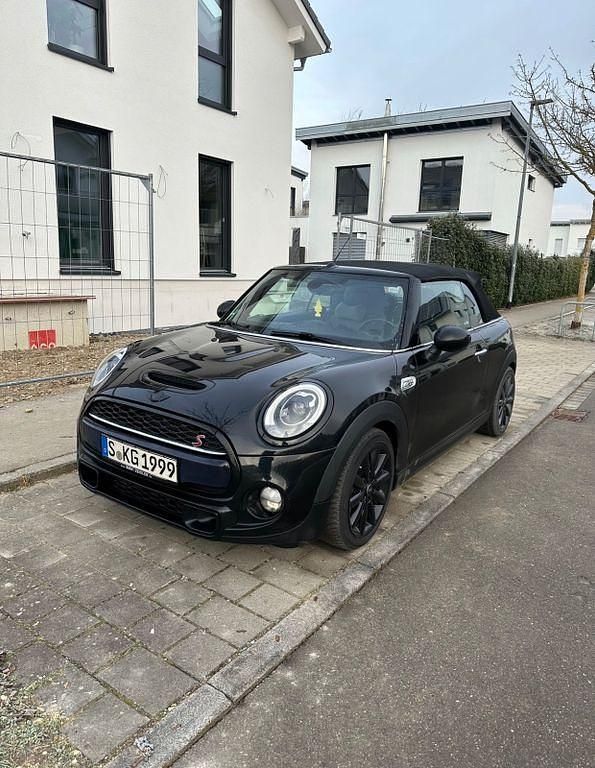 Schwarz Gebraucht 2017 Mini Cooper S Kleinwagen | 16.200 € (Etwas zu teuer) - Bild 1/4