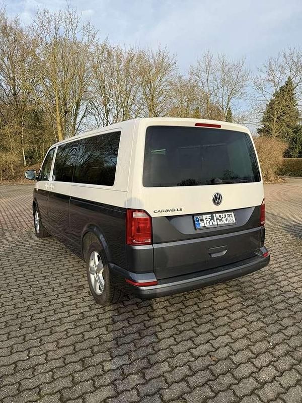 Gebraucht VW Caravelle 150 PS (110 kW) 2018 Weiß Van / Kleinbus