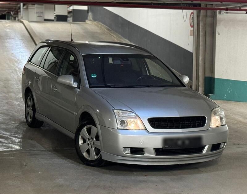 Silber Gebraucht 2003 Opel Vectra Kombi | 999 € (Superpreis) - Bild 1/4
