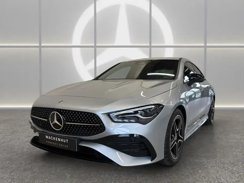 Gebraucht Mercedes CLA180 Advanced Plus 136 PS (100 kW) 2026 Silber Limousine