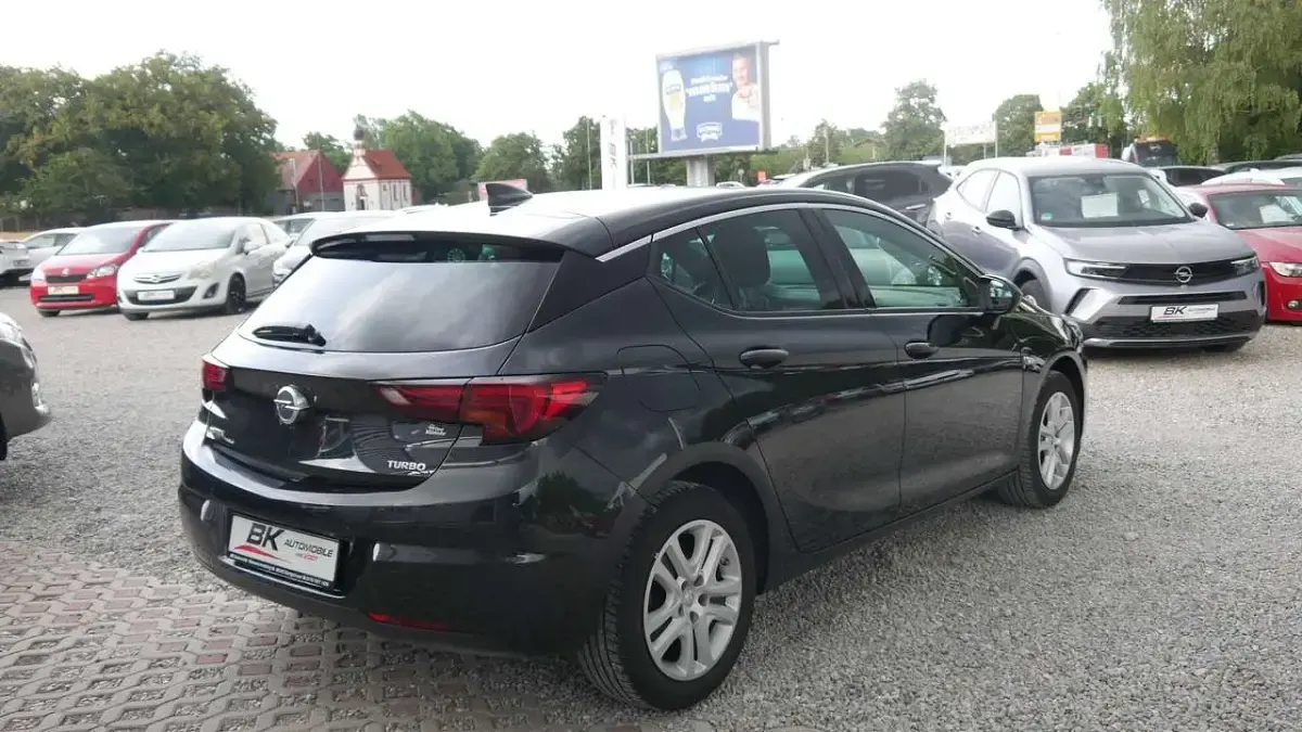 Gebraucht Opel Astra 125 PS (91 kW) 2016 Karbonschw graphitschw midnigh Kleinwagen