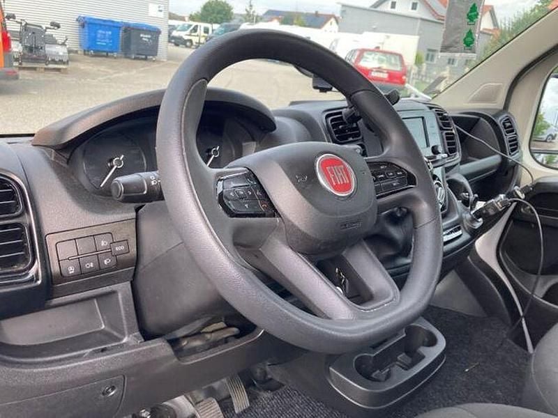 Gebraucht Fiat Ducato 180 PS (132 kW) 2023 Weiss Van