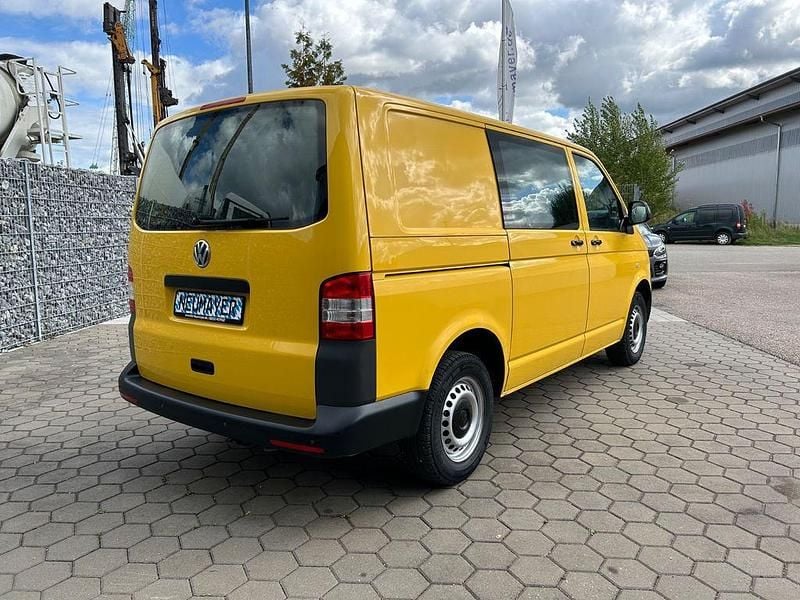 Gebraucht VW T5 84 PS (61 kW) 2012 Gelb Van