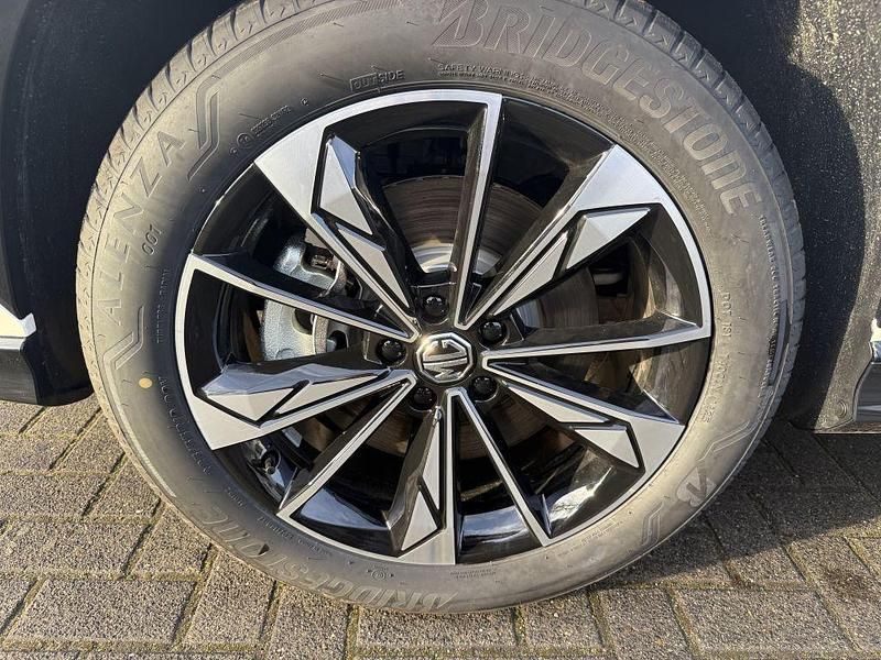 Neu MG HS Luxury 224 PS (164 kW) 2025 Weiß SUV