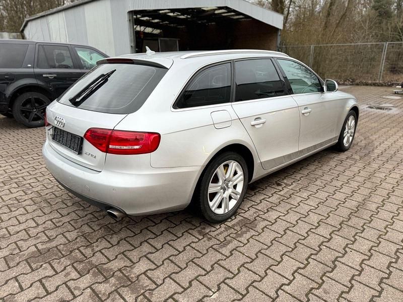 Gebraucht Audi A4 Ambiente 190 PS (139 kW) 2008 Silber Kombi