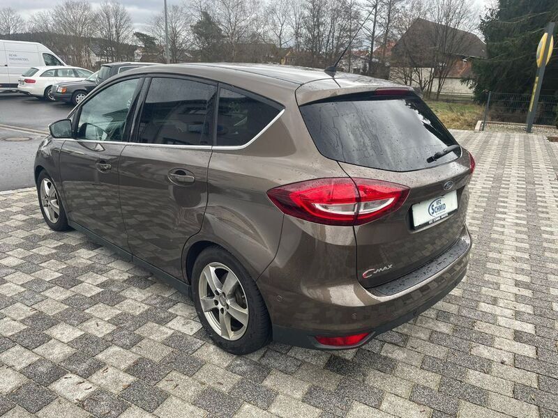 Gebraucht Ford C-MAX Titanium 125 PS (91 kW) 2016 Braun Van / Kleinbus