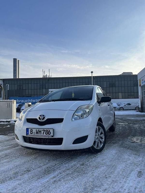 Gebraucht Toyota Yaris 86 PS (63 kW) 2010 Kombi
