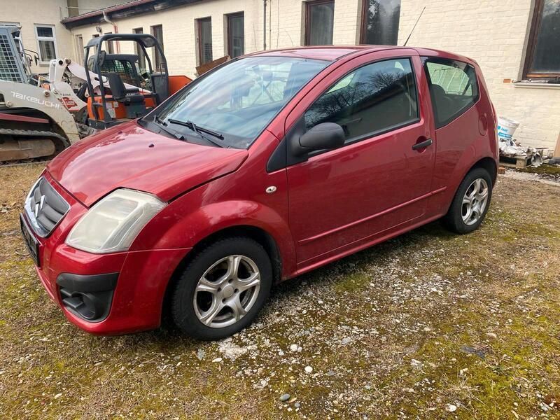 Rot Gebraucht 2009 Citroën C2 Kleinwagen | 900 € - Bild 1/4