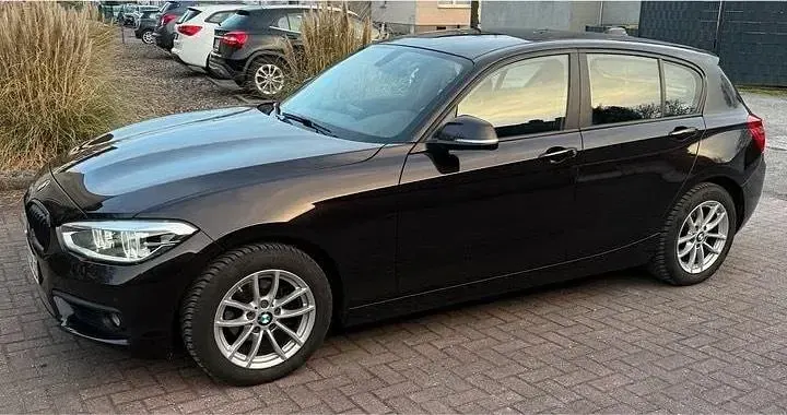 Gebraucht BMW 118 136 PS (100 kW) 2019 Braun Limousine