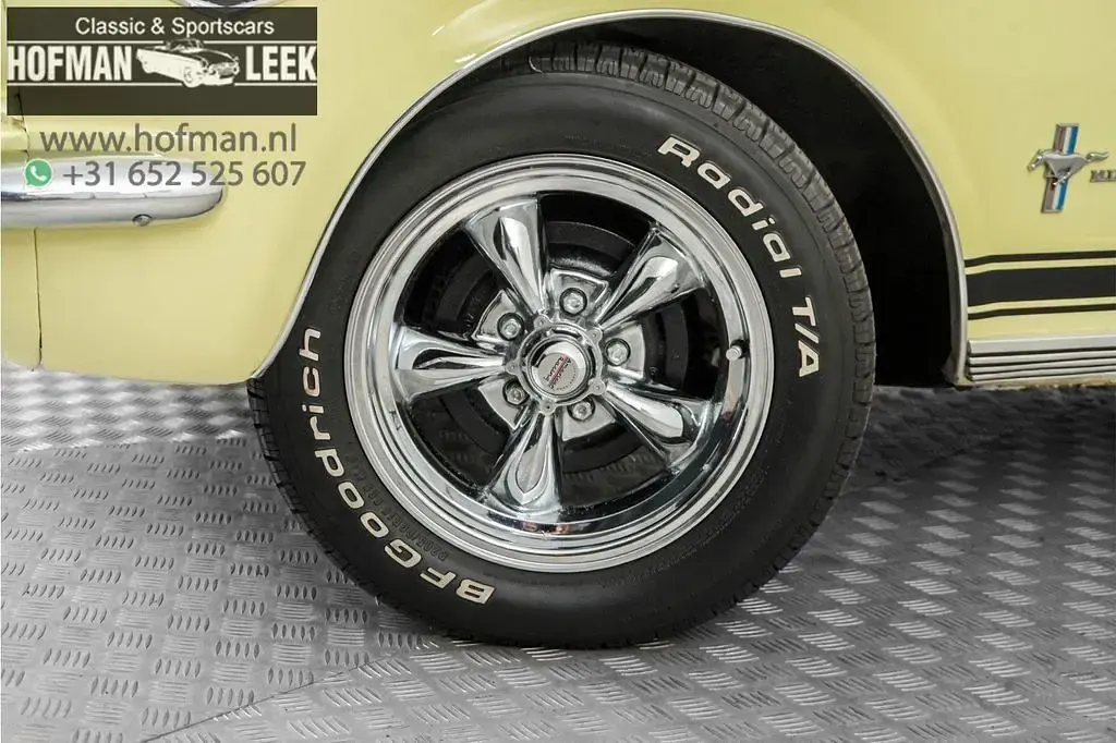 Gebraucht Ford V8 1966 Gelb Cabrio