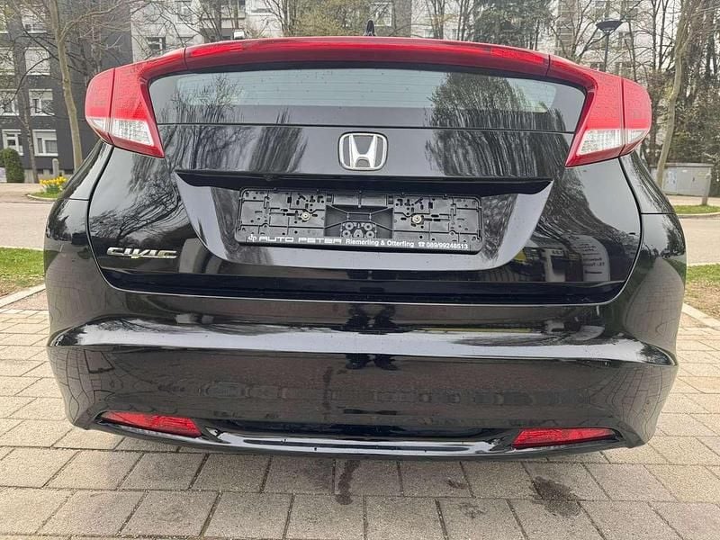 Gebraucht Honda Civic Sport 150 PS (110 kW) 2013 Crystal black p. Limousine
