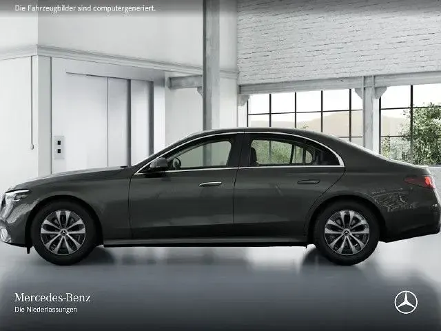 Gebraucht Mercedes E220 Avantgarde 197 PS (144 kW) 2025 Grau Limousine