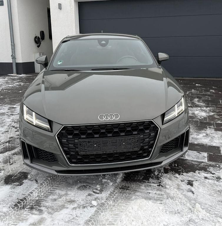Gebraucht Audi TT S-Line 245 PS (180 kW) 2021 Grau Coupé