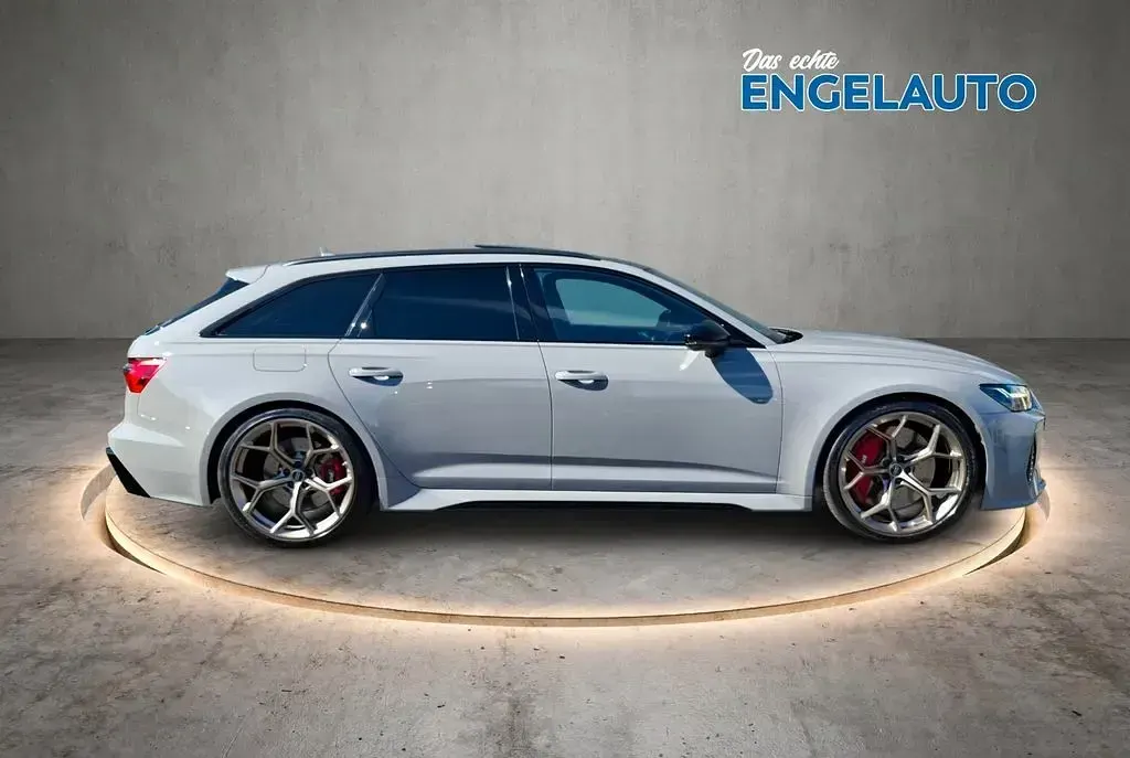 Gebraucht Audi RS6 Performance 630 PS (463 kW) 2025 Grau Kombi