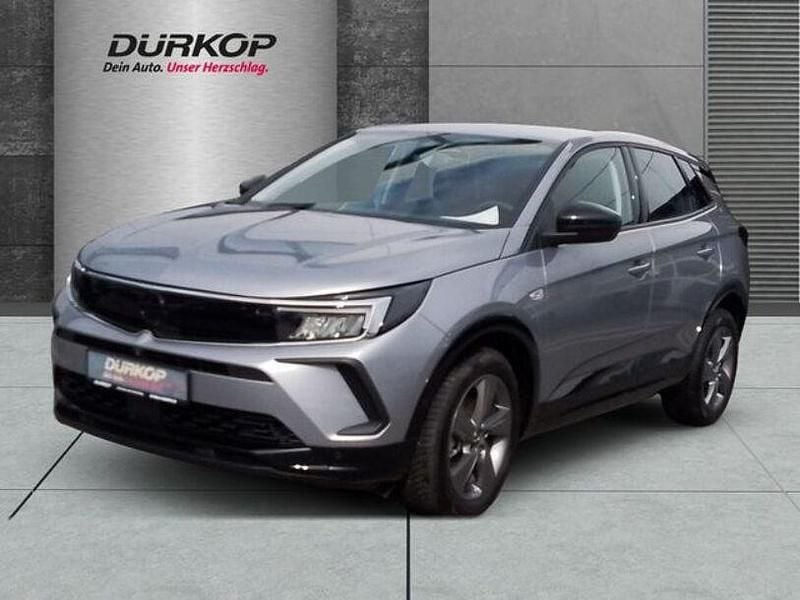 Lack grau artense/metallic kla Gebraucht 2024 Opel Grandland X GS Line SUV | 23.990 € (Fairer Preis) - Bild 1/4