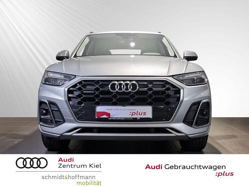 Gebraucht Audi Q5 Ambiente 204 PS (150 kW) 2023 Florettsilber metallic SUV