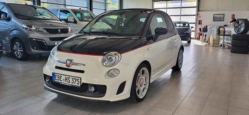 Weiß Gebraucht 2011 Abarth 500C Cabrio | 8.900 € (Guter Preis) - Bild 1/4