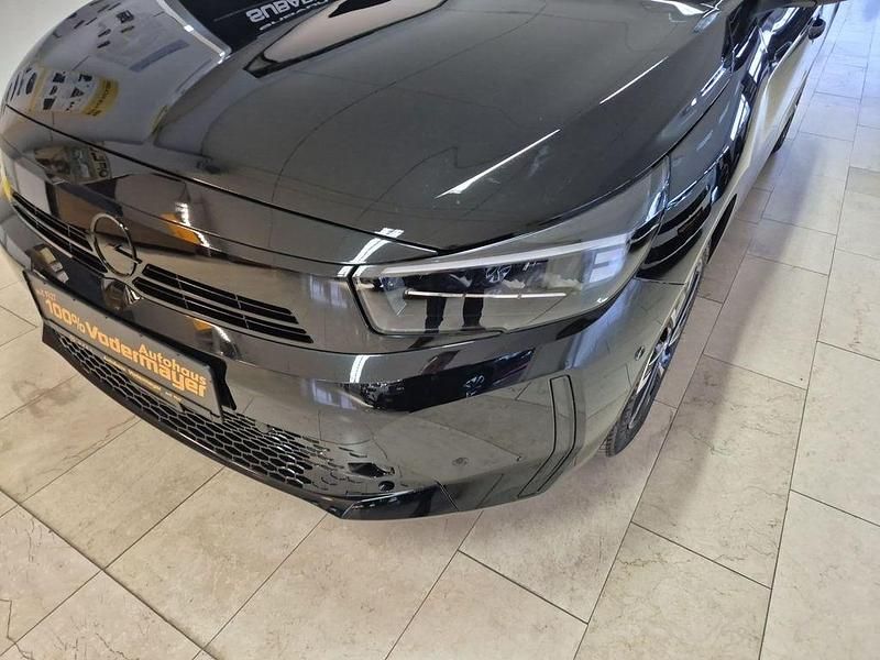 Gebraucht Opel Corsa 101 PS (74 kW) 2025 Kleinwagen