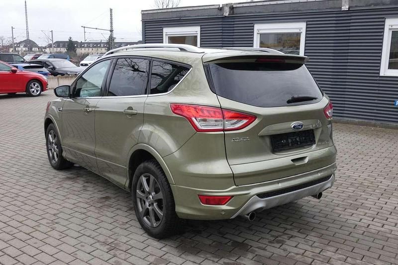 Gebraucht Ford Kuga Individual 150 PS (110 kW) 2014 Ginger ale metallic SUV