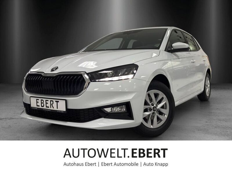 Weiß Neu 2025 Skoda Fabia Essence Limousine | 18.990 € (Guter Preis) - Bild 1/4