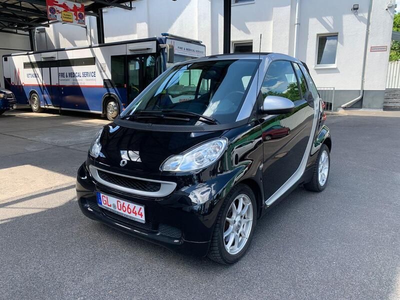 Silber Gebraucht 2011 Smart ForTwo Coupé Cabrio | 4.999 € (Fairer Preis) - Bild 1/4