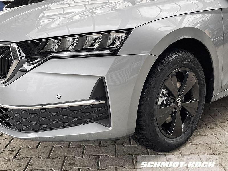 Second-hand Skoda Octavia Selection 150 CP (110 kW) 2026 Argintiu Berlinǎ