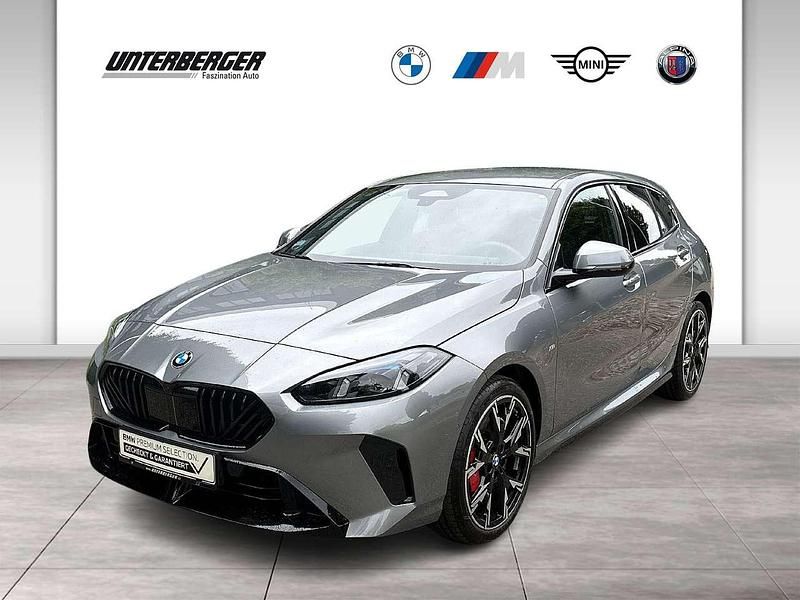 Grau Gebraucht 2024 BMW 118 M Sport Kleinwagen | 38.880 € - Bild 1/4