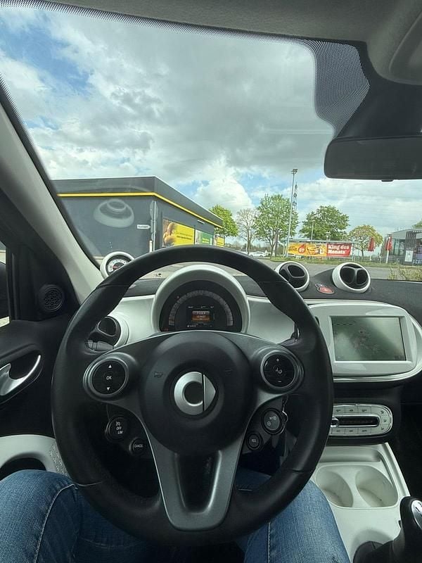 Second-hand Smart ForFour 71 CP (52 kW) 2017 Maro Hatchback