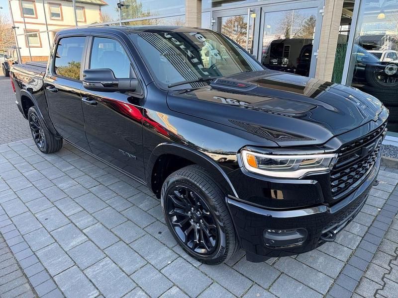 Neu Dodge Ram Limited 540 PS (397 kW) 2025 Schwarz Abholung