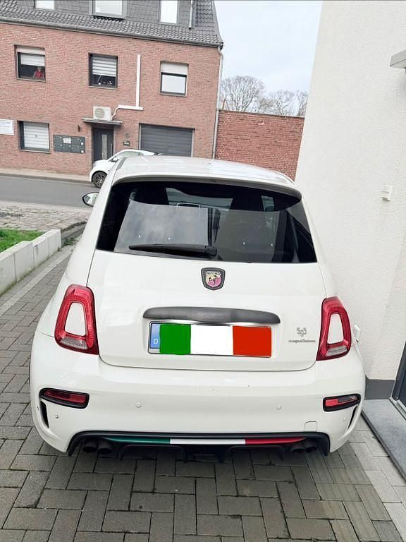 Gebraucht Abarth 595 Competizione 179 PS (131 kW) 2017 Weiß Kleinwagen