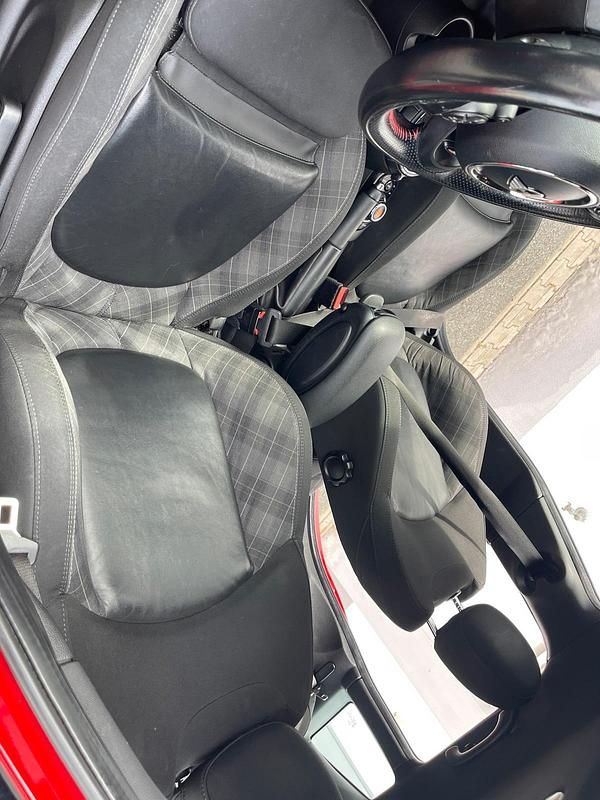 Gebraucht Mini Cooper 116 PS (85 kW) 2016 Rot Kleinwagen