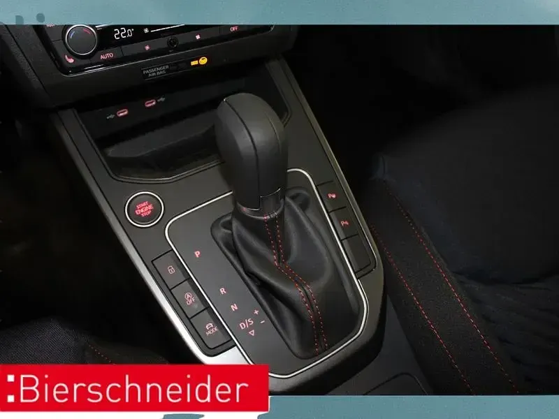 Neu Seat Arona 116 PS (85 kW) 2026 Grau SUV