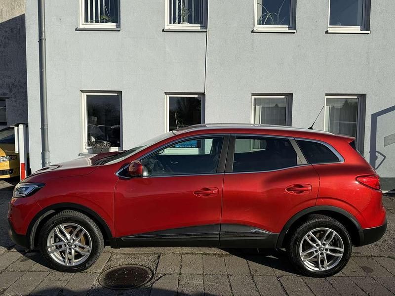 Gebraucht Renault Kadjar XMOD 131 PS (96 kW) 2016 Feuerrot SUV
