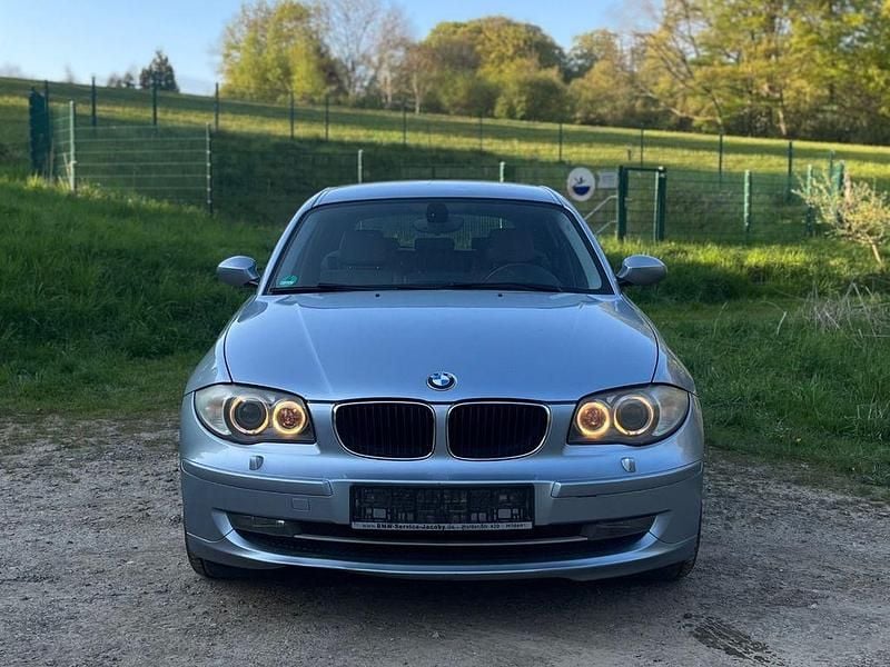 Second-hand BMW 120 177 CP (130 kW) 2009 Hatchback