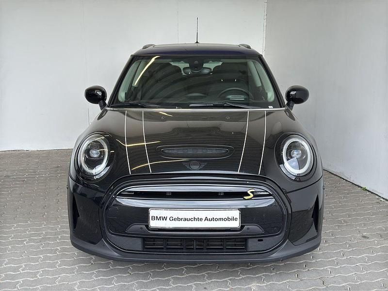 Midnight black metallic Gebraucht 2022 Mini Cooper SE Kleinwagen | 19.298 € (Fairer Preis) - Bild 1/4